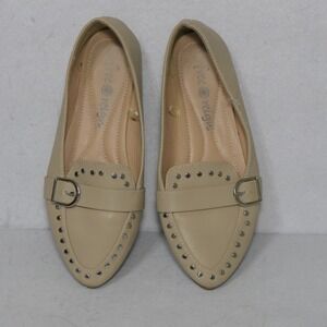 Free Reign Womens Flats 8W Beige Studded Buckle Pointed Toe Loafers